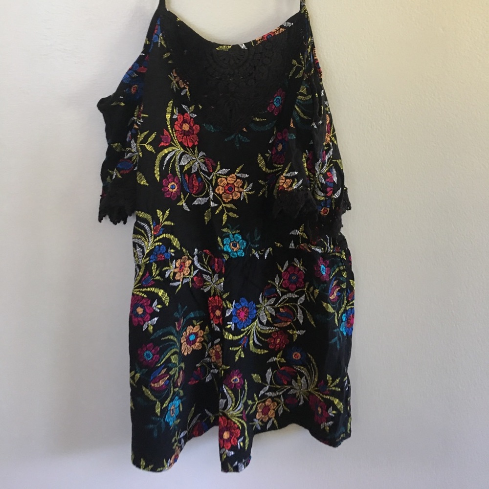 Eyeshadow girls floral romper